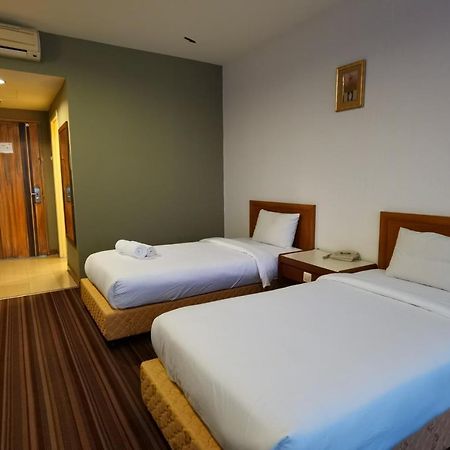 Folkmeldrum Hotel Johor Bahru Eksteriør bilde