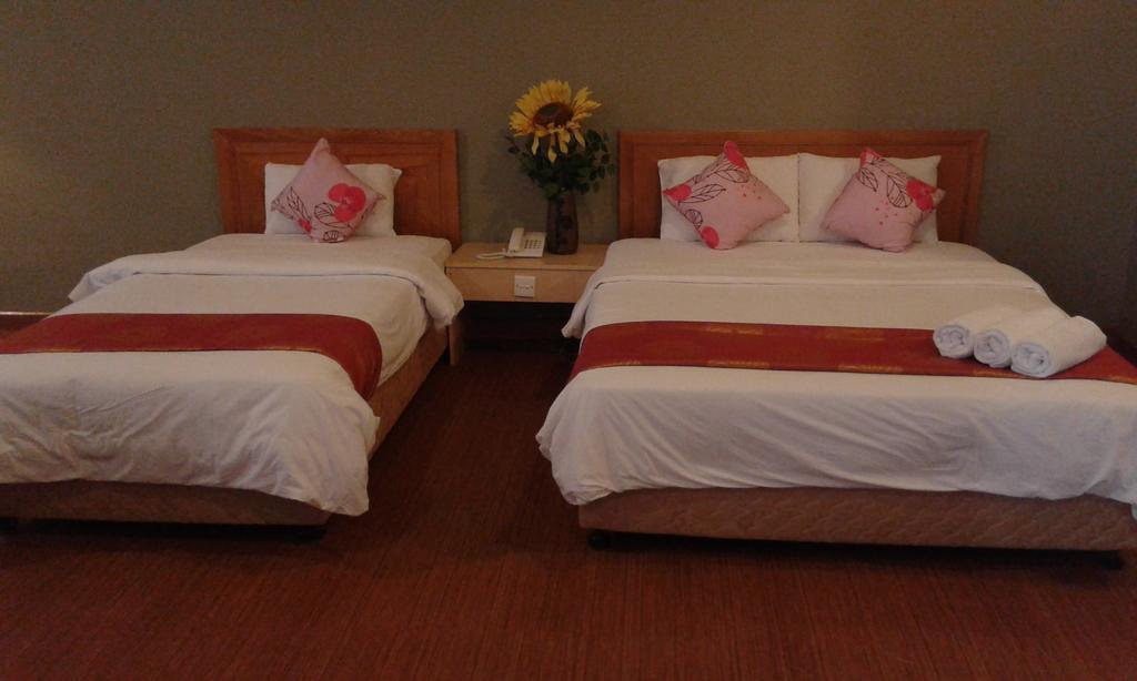Folkmeldrum Hotel Johor Bahru Eksteriør bilde